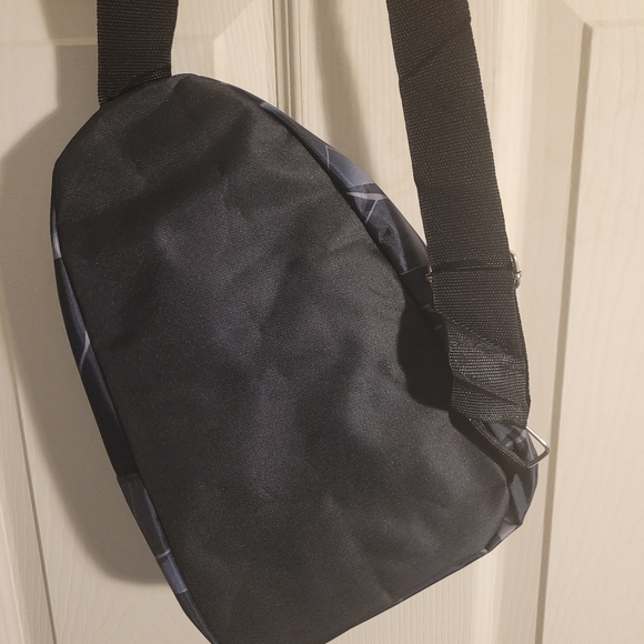 XPLOR Crossbody Sling Bag NWOT - Picture 4 of 8